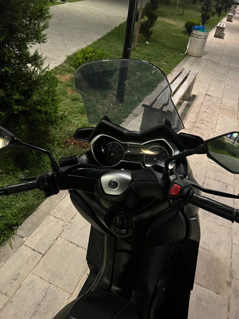 Yamaha X max - slika 5