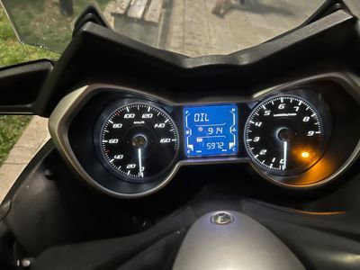 Yamaha X max - slika 2